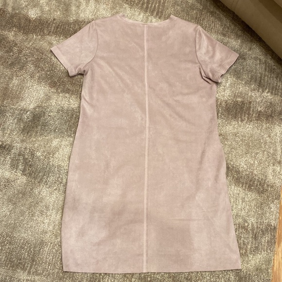 Joh Lilac Faux Suede Dress stretch with pockets oh so comfy Sz Large EUC - Picture 10 of 10